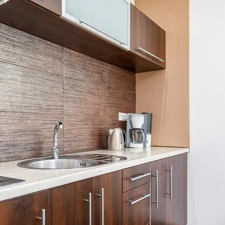 Baltycka By Renters Apartment