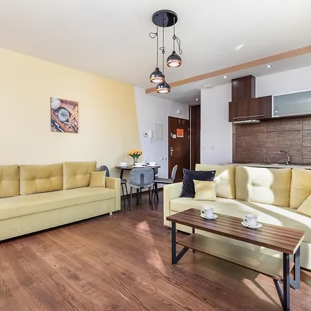 Baltycka By Renters Apartment