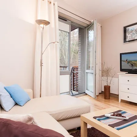 Baltycka By Renters Apartment